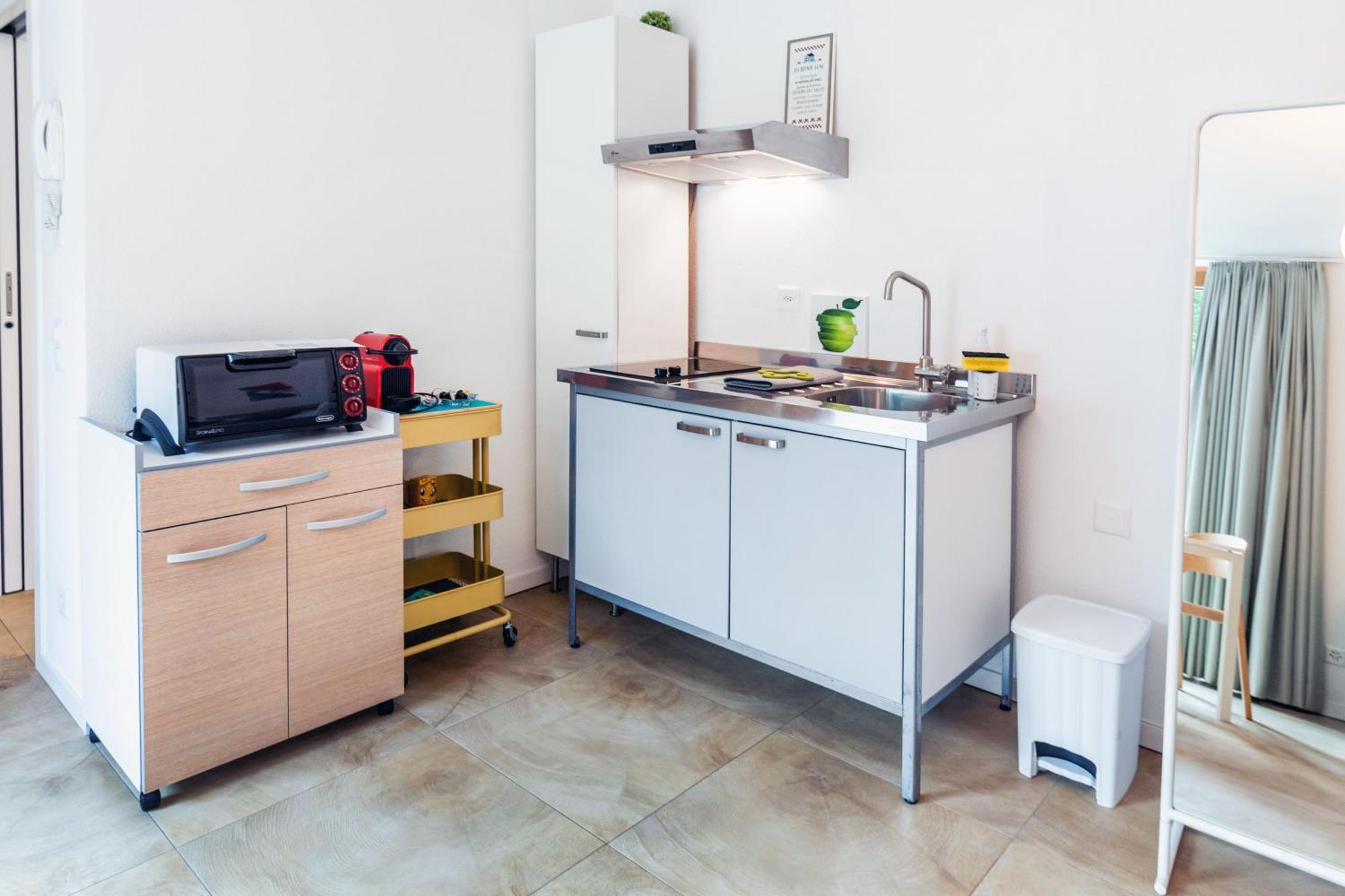 Easy Flat Vezia, Indipendent Entrance, Free Parking Apartment Lugano Ngoại thất bức ảnh